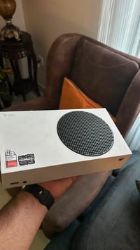 للبيع سيريس اس  نظيف مكاني بغداد  350  07864881505