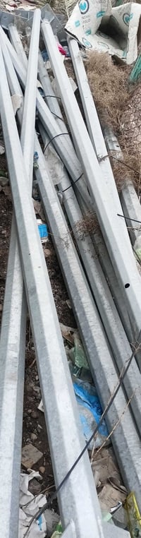 تيول عدد 10 نضيف ما مستعملات   السعر المفرد 125 شلع 100 07723397257