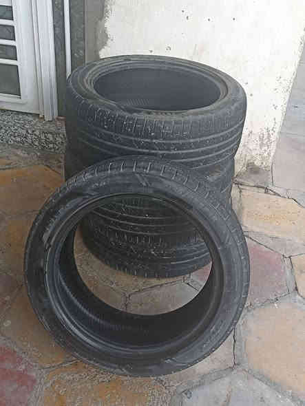 مراحب عيوني
على بركة الله 
للبيع تخم تايرات حجم18
245/45/18
النظافة 80الى85%
ومثل ما واضحات بالصور
العنوان بابل
ويتوفر توصيل لكل انحاء العراق
يتوفر واتساب على هل الرقم
***********
