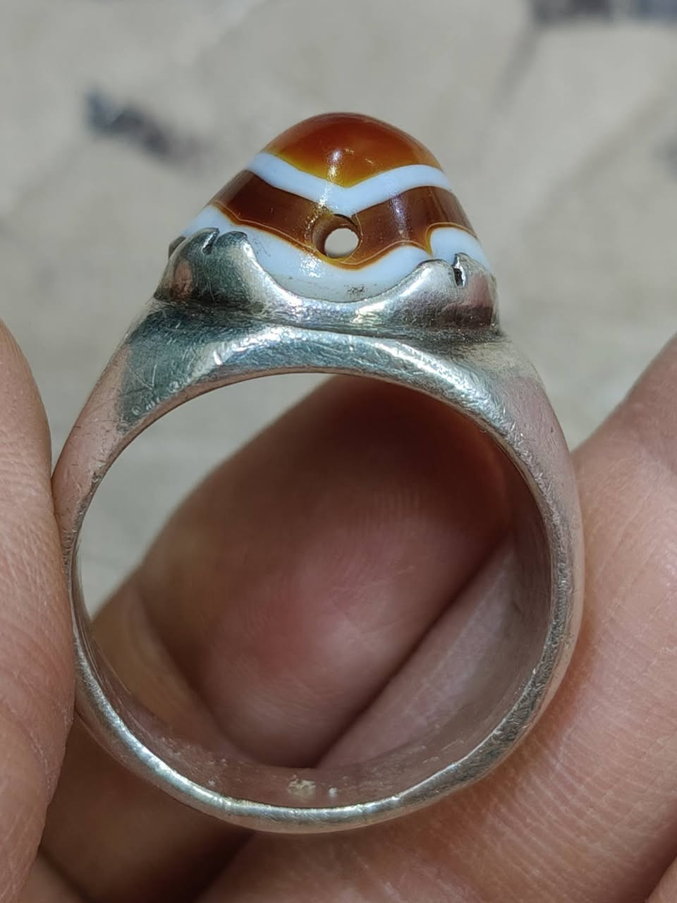 جزع صياغة ثقيله 125 الف بغداد ***********
