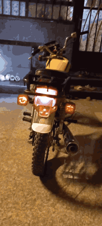 4 كير للبيع اوراق اصولي 2021 
السلام عليكم 
اربعه كير للبيع اوراق اصولي موديل 2021
السعر 700 وبيها مجال مكان كربلاء الحر ***********
