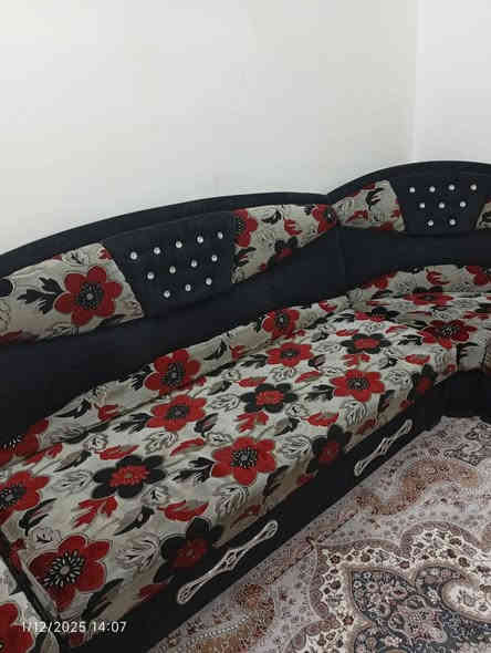 ديوان للبيع 10أمتار مكان كوفه حي ميسان السعر 350وبي مجال للاستفسار ***********
