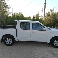 نيسان نفاره • ٣٠٠٠ • اوتوماتيك