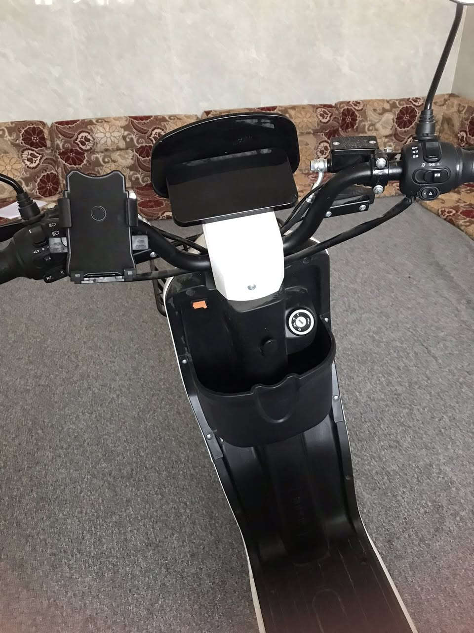دراجه شحن 5بطاريات للبيع السعر 500 نهايتها


**إذا كنت صاحب هذا الإعلان وتريد حذفه لأي سبب، رجاءا أرسل رسالة إلى الدعم الفني**