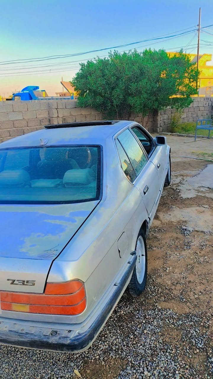 بيئم 735 رقم نينوى فحص 
بيها خلل بل گير يعني گير گايم 
تواير ستيرين زينات فوك النص عمر 
تواير الخلفي تعبانات 
قيم واخذ 
***********
