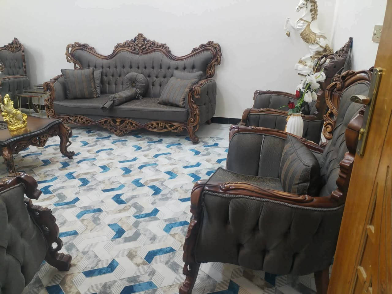 تخم تركي زان ١٢ مقعد جديد ٢مليون ونص  حله حي العسكري طبعا مشتريته ٣٦٠٠ والوصل موجود حلة, بابل


**إذا كنت صاحب هذا الإعلان وتريد حذفه لأي سبب، رجاءا أرسل رسالة إلى الدعم الفني**