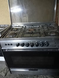 طباخ عشتار كله شغال ع فحص سعر 150بي مجال قليل موبايل07886617158