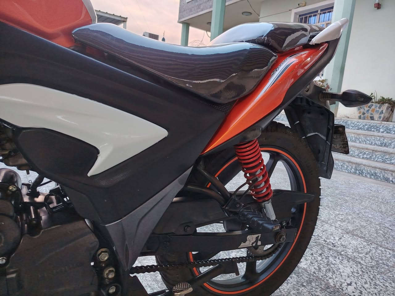 هاوجي موديل ٢٠١٩ مرقم عربي
جاهز كل نقص مابي تحويل مباشر  سعر ١٥ $ بي مجال قليل ***********
