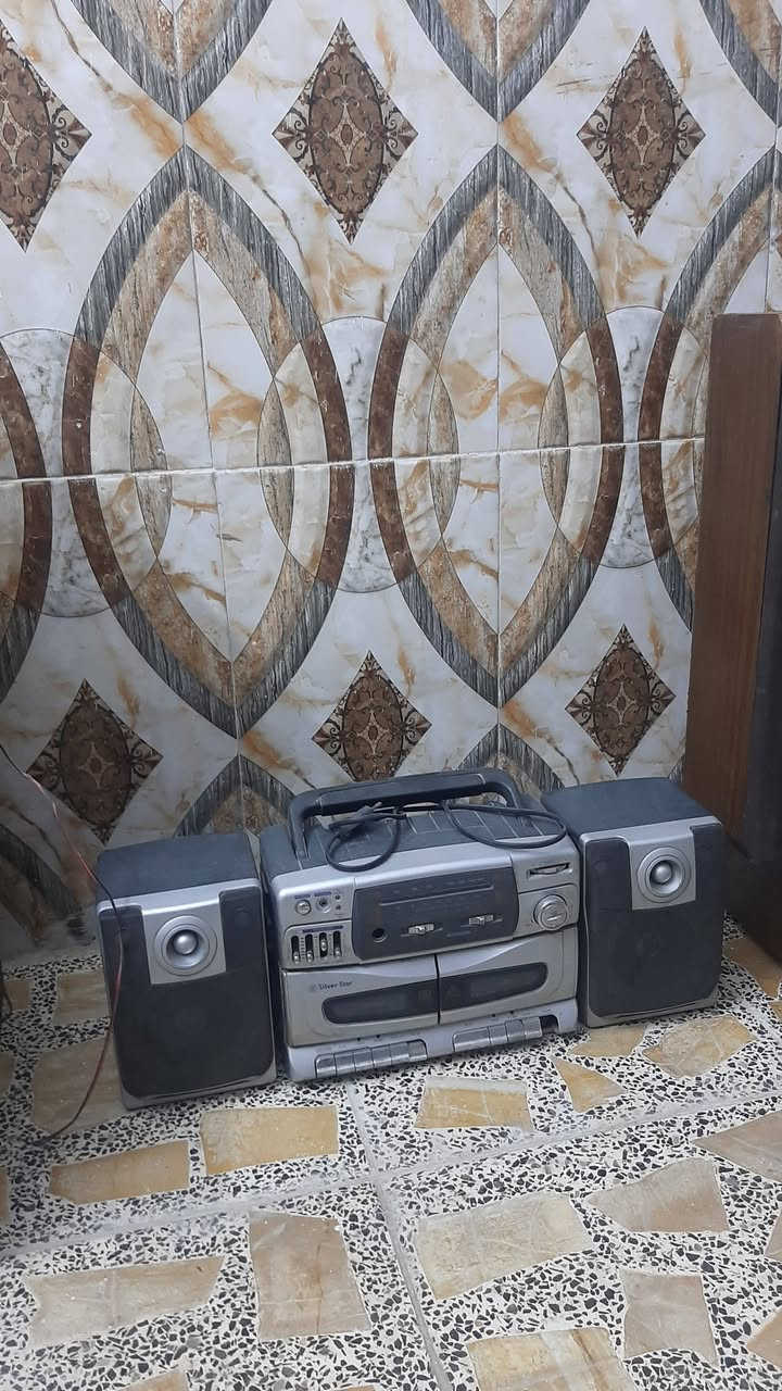 سلام عليكم متوفر مسجلات ابيع فحم وقيم السعر 
التواصل خاص او رقمي ***********

