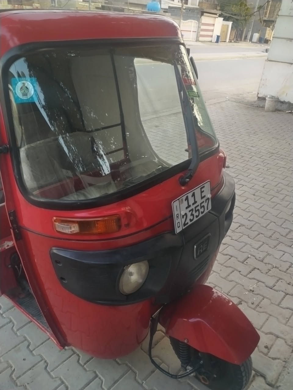 للبيع 2018  رقم وسنويه بسمي  المكان بغداد جسر اديالئ  ***********
