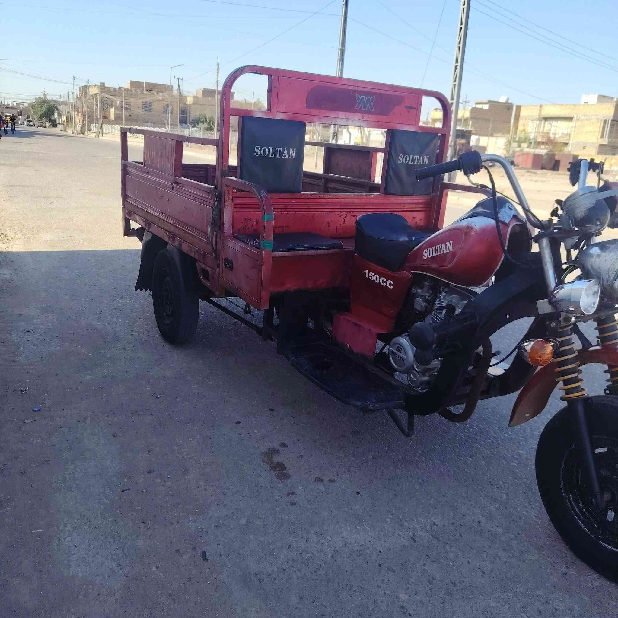 ستوته لبيع موديل موديل 18وراق كامله ستوته نضيفه سعر مليون و800وبخدمت لشراي يتصل ويدلل ***********
