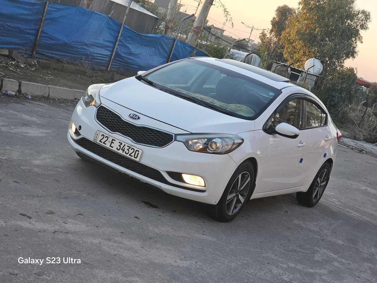 للبيع
سعر مناسب 123
كيا سيراتو موديل 2014 خليجي 
ماشيه 182 الف كيلو 
محرك وكير شرط 
محرك حجم 16 دوش 
موصفات 
سلايت 
تحكمات ستيرن 
جامات كهرب 
مري كهرب
ويل كب 
شاشه وكامره 
تبريد ثلج 
تدفئة
🚫صبغ داير خلفي فقط بدون دواخل🚫 
رقم اربيل الجديد شرط التحويل 
السياره جاهزه ونظيفه 
العنوان موصل حي المحاربين 
للإستفسار الاتصال 
***********
***********
