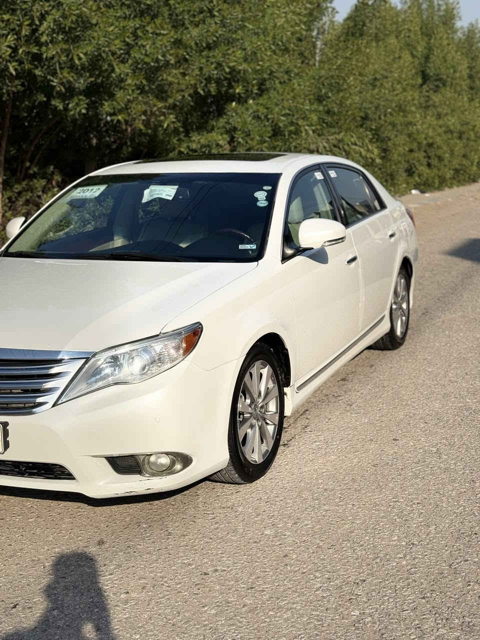 سلام عليكم افلون 2012 رقم سليمانيه انكليزي فول مواصفات مكفوله من صبغ وتبديل بيه فقط بارد 4مكانات ماشيه 190 الف حقيقي حداديه 80‎%‎ مكان بصره *********** سعر 220 بيه مجال
