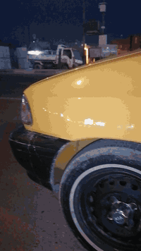 السلام عليكم شباب سايبا موديل 2012 سياره رقم صدامي راعيها ب الدير بس ما اندله سياره جديده سنويا منتهيه
مكينه نضيفه الكير بس رابع يفلت حداديه جديده 
سعر 20 وبيها مجال مكاني البصرة كرمه علي 
*********** وشراي بخدمته
