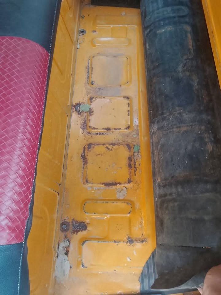 السلام عليكم تكتك ٢١بيع مستعجل نضافه مثل مامبين بل صوره أوراق مكاني القاسم مكينه مجفته سعر ٥ ونص ***********
