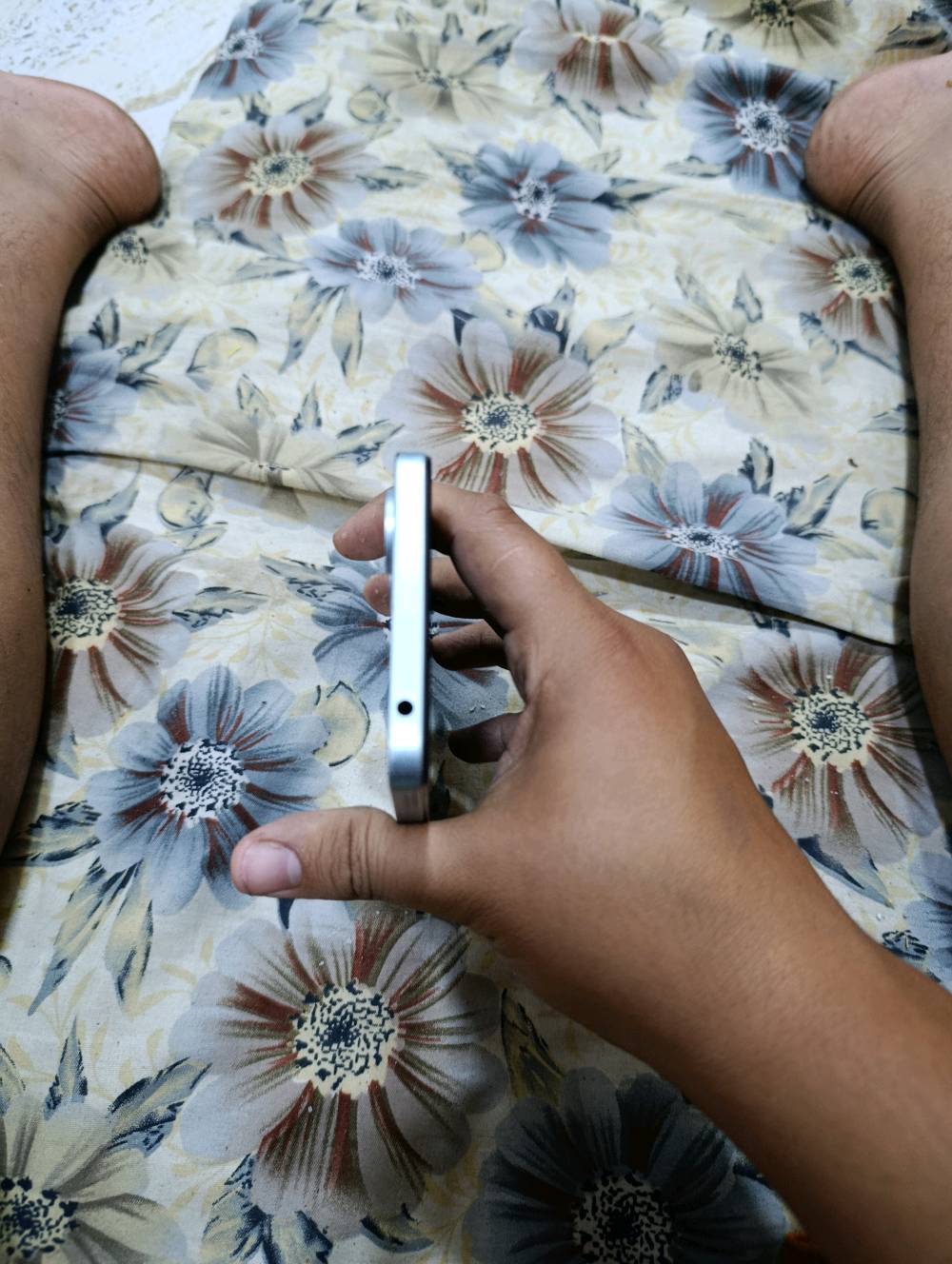 موبايل ريدمي 13سي مفطوره الشاشه الرئيسيه ممأثرة ابد مكاني ديالى بعقوبة الوثبة 