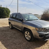 كومباس • ٢٠١١ • حادث باب خلفي