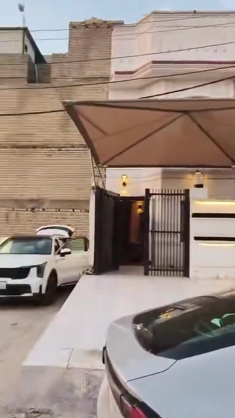 المنصور دور السود قرب السكة
80 متر واقع حال 90 متر بيع او ايجار 

‭0782 222 8986‬
