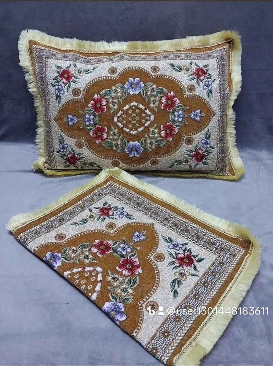 احجز. الكميه محدوده. ماكوو توصيل. وجه مخده سوري شانيل درجه اولئ. سعر الدرزن ب 20 الف فقط. العنوان كوت. الانوا ر شارع المنطقة قرب مطعم صدام ابو الكباب ت ***********
