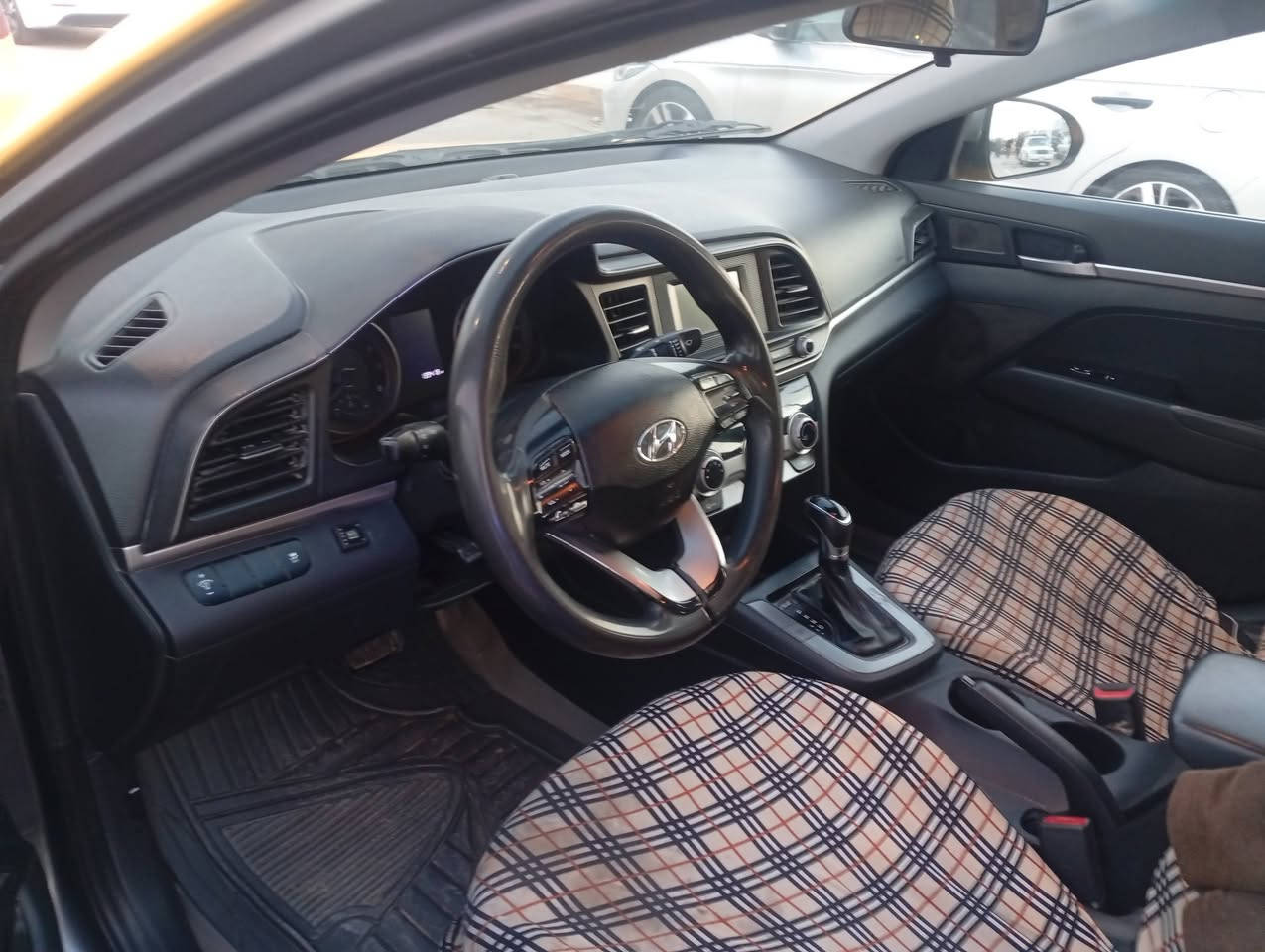 كفاله عامه """""""فقط جاملق تبديل 
وارد  سياره جاهزه  سعر ١٢٥ 
هاتف ***********
ذي قار @إشارة
