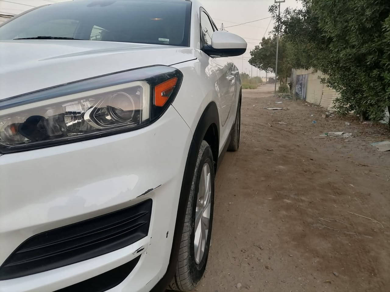 توسان 2019 وارد امريكي
حجم المحرك 2000 GDI
حادثه فقط خشم البنيد
بدون دواخل بدون صبغ 
بدون معحون دعاميه الاماميه ابلاديه 
رقم بغداد الجديد بسمي ثاني يوم تحويل
سيارة جديده عله ايدي جديده تبريده البلادي ثلج تخم تاير سيارة جاهزه من كل شي
مكفوله من كلشي تاخذه سونار يطلع غير شي تاخذه بسعر الي تريده 
مواصفاتها شاشه فول تحكات ستيرن 
اوتو هولد  سايد بريك بصمه
باقي مواصفات معروفه

مكان بغداد - دورة -السعر 148 وبيه مجال بسيط
رقم هاتف : ***********
