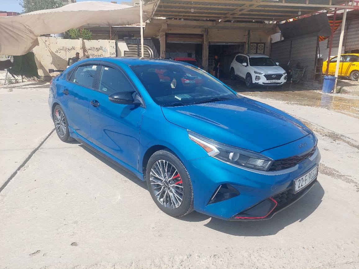 🛑كيا فورتي 2022 جيتي لاين♦️
🛑الموصفات جيتي لاين فول  1/1 :-🚩 

🛑لون ازرق sport

🛑بصمة تشغيل ابواب وصندوك بصمة .

🛑محرك 2000 دوش بدون دوانز علبانزين العادي.

🛑كاميره  خلفية دوارة.

🛑رادارات 360 درجة ( امامي جانبي خلفي) .

🛑رادارات خلفية توقف ذاتي مانع اصطدام.

🛑كشن جلد اسود مطرز بعلامة جيتي لاين.

🛑مانع التصادم الامامي والخلفي.

🛑تحكمات ستيرن 4 جهات فول.

🛑ثلاث وضعيات قيادة (ايكو-سبورت-سمارت).

🛑مثبت سرعة ذكي ( التحذير عند مغادرة المسار ).

🛑بدون كيبل يربط التلفون واير ليس و GPS.

🛑ويل كب 17 جيتي لاين بلادي.

🛑نظام الصوت  سبورت هارمن  عدد السماعات 8.

🛑ستيرن حرف D جيتي لاين.

🛑سقف اسود داخل اسود.

🛑لايت فراشة اصلي  زينون ابيض عالي وناصي.

🛑المراية الجانبية كهرباء.

🛑اضواء ترحيب عند الاقتراب.

🛑 بك لايت ليد وسكنات لد.

🛑اشاير بلمراية.

🛑نقطة عمياء.

🛑كير توماتيك .

🛑كامرة امامية تحديد مسار وقيادة الية.

🛑السياقة على خطوط الشارع في حال الاجتياز تنبهك.

🛑مانع انزلاق نظام التركشن.

🛑تبريد ثلج شاشة دبل فريز  منفصل.

🛑فتح الصندوق الذكي عند الاقتراب.

🛑مثبت سرعة ذكي ( التحذير عند مغادرة المسار ).

🛑تدعم نظام الابل كار بلي والاندرويد اوتو بدون كيبل.

🛑يربط التلفون واير ليس و GPS.

🛑السيارة بعد بيها هواي مواصفات.

🛑السيارة بأسمي شرط التحويل.

🛑رقم اوربي هزة وسنوية كلها جديدة.

🛑السيارة جديدة وجااااااهزة بدون أي مصرف.

🛑الضرر جاملغ اليمين الامامي مابيها دواخل

🛑عداد المشي 41m 

🛑بجم كبسسسس.

🛑صور الضرر خااااص.

🛑فحم كزوز اصلي.

🛑السعر 165 وبيه مجال للشراي

🛑مكان السيارة/ الموصل 

🛑الشراي يتصل على الرقم:- ***********
