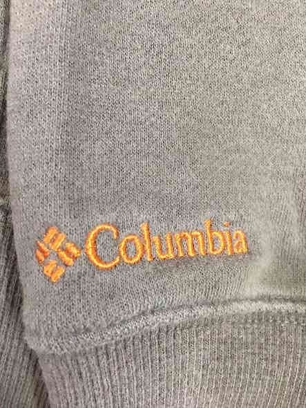 قطعه كولوبيا الماركه الامركيه 
سويتر قياس M قطن ميه بلميه اصلي 
العنوان بغداد الجديده للحجز واتساب ***********
