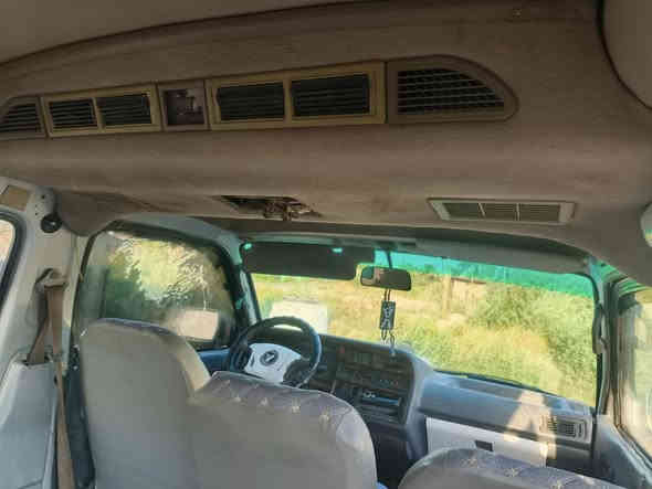 سلام عليكم فتون 2010 رقم نكليزي بابل سياره جاهزه اللعمل دوشمه جديده كاعيه وكشنات كهربات كله شغاله فقط الماسحات عاطله  مكينه وكير وكسن خير من الله تايرات نضاف  السعرر 55 وبيه مجال قليل او مروس. ب بريجو حسب  لقناعه *********** المكان بابل قرب الجامعه
