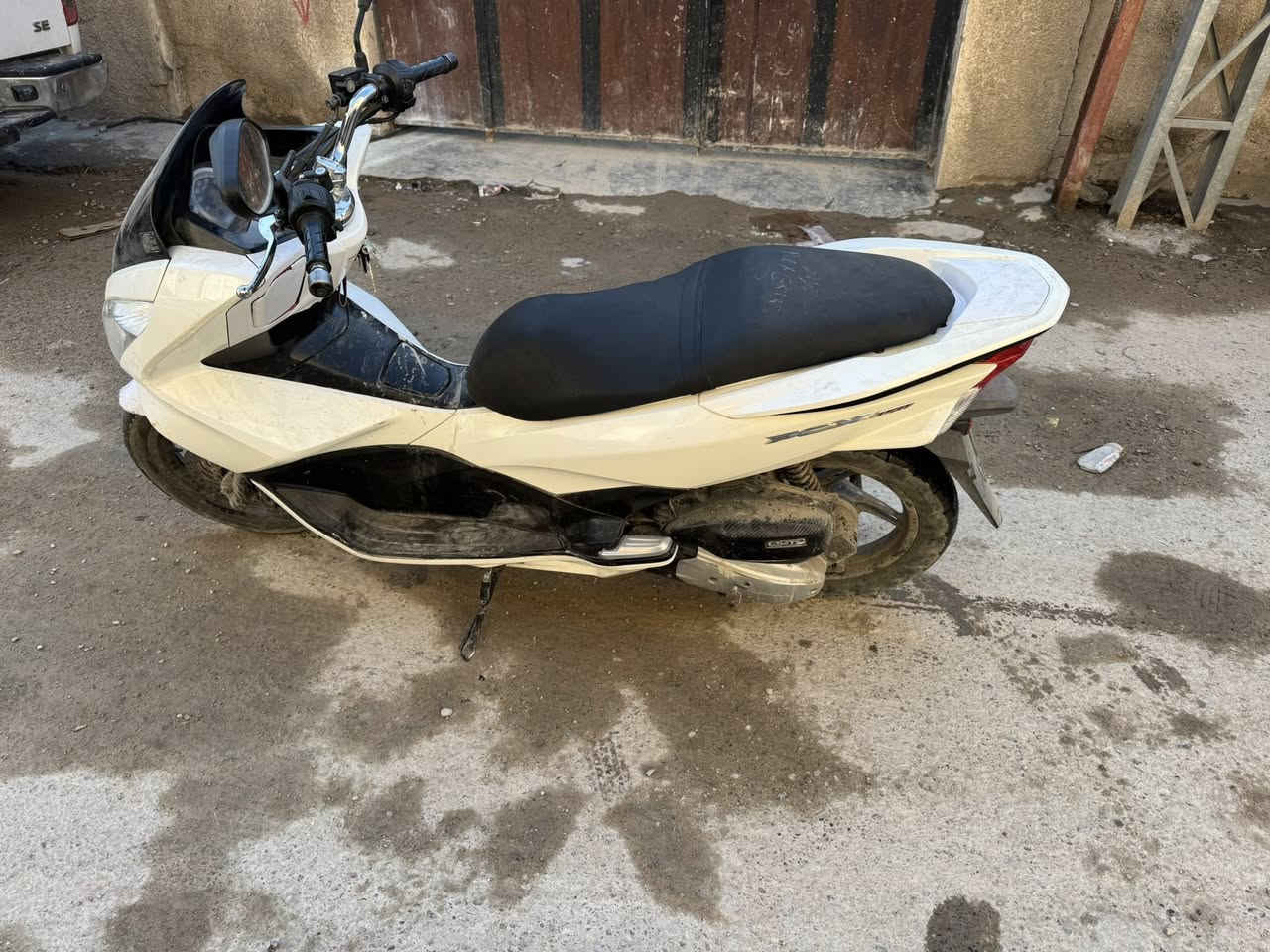 بيسي اكس جيل ثاني موديل ٢٠١٨ ياباني مكينه مكفوله ١٥٠ سيسي
سعرها مليون٨٠٠ وبيها مجال بسيط ما غاسلها سبب البيع شتريت سياره مكاني الامين الثانيه
***********
