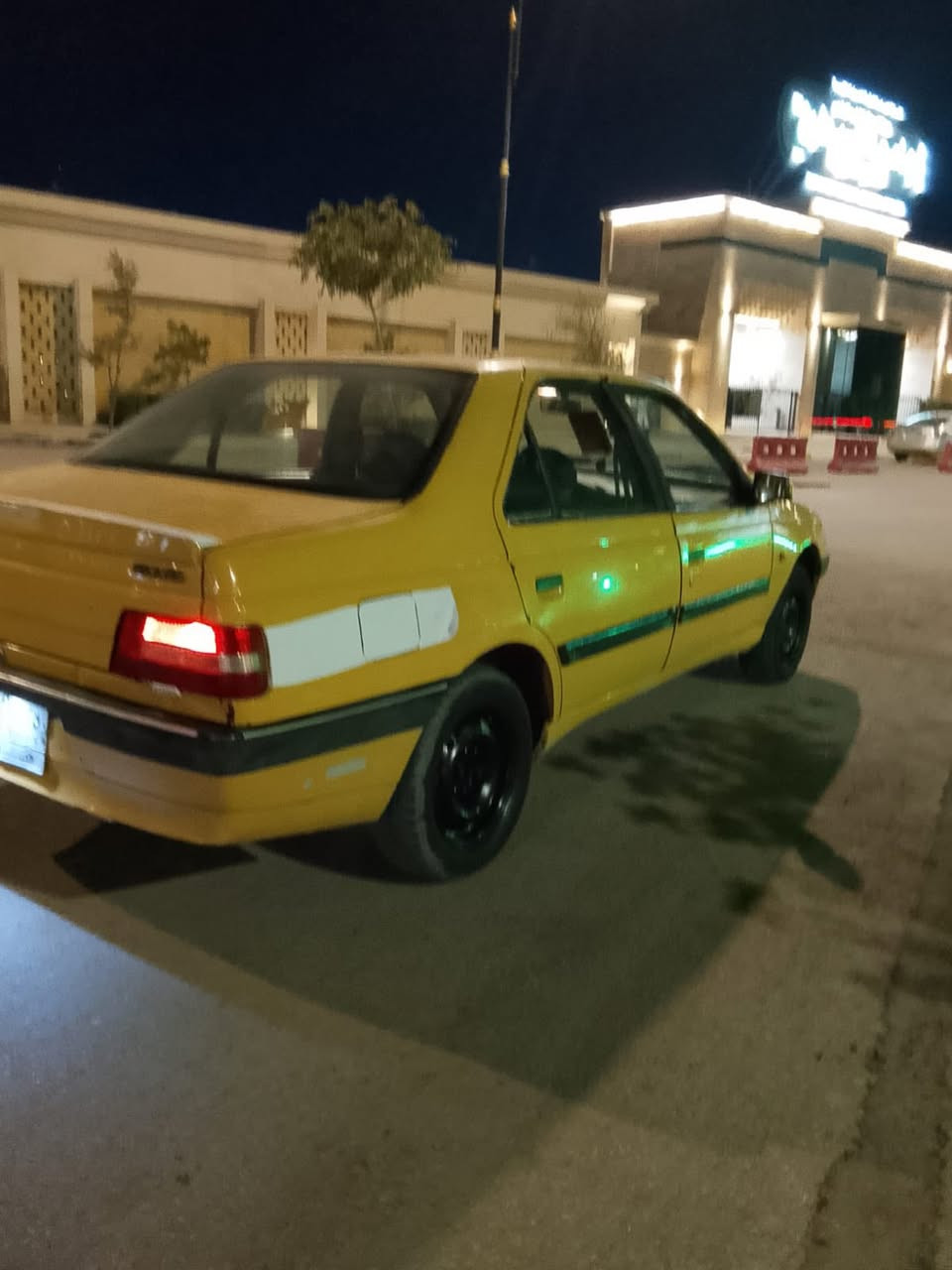 بيجو ١٦ بدون حادث شواصي كفاله هيئه وغرامات مصفره مكاني كربلاء الحر *********** السعر ٢٦
