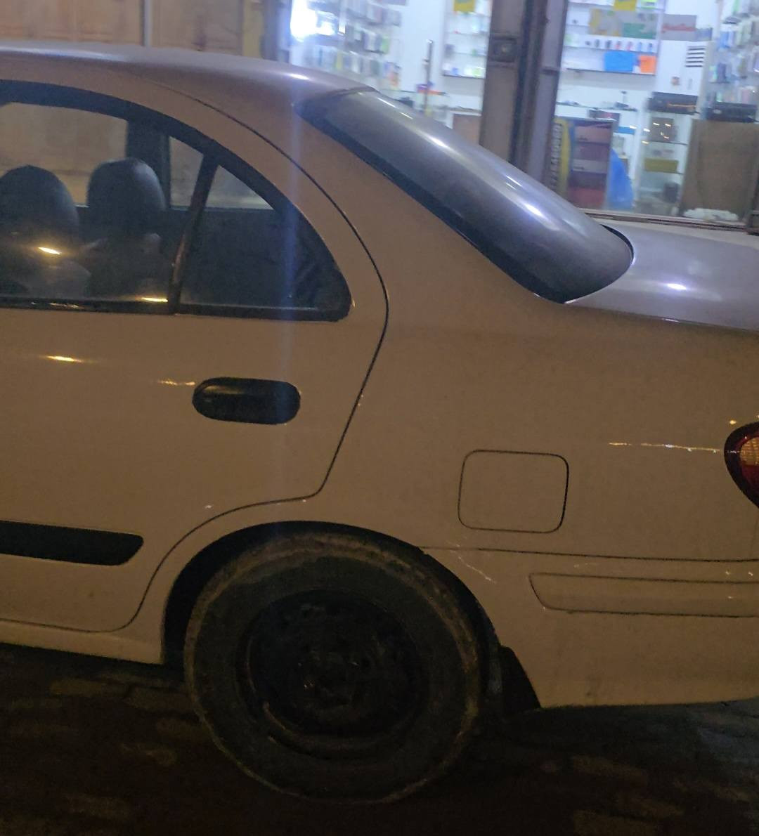 السلام عليكم
سني 2002 
رقم اربيل الدولي الجديد 
سنوية لل 2030
هزة جديدة
گير اوتماتيك
مكفولة گير ومحرك
بإسمي تحويل ثاني يوم
السيارة مصبوغة عام لأن چانت تشتغل تكسي بأربيل 
يعني چانت مصبوغة اصفر 
*********** 
سامراء 
السعر ٧٥
