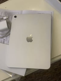 ايباد ١١ • ١٢٨ • بطارية ١٠٠