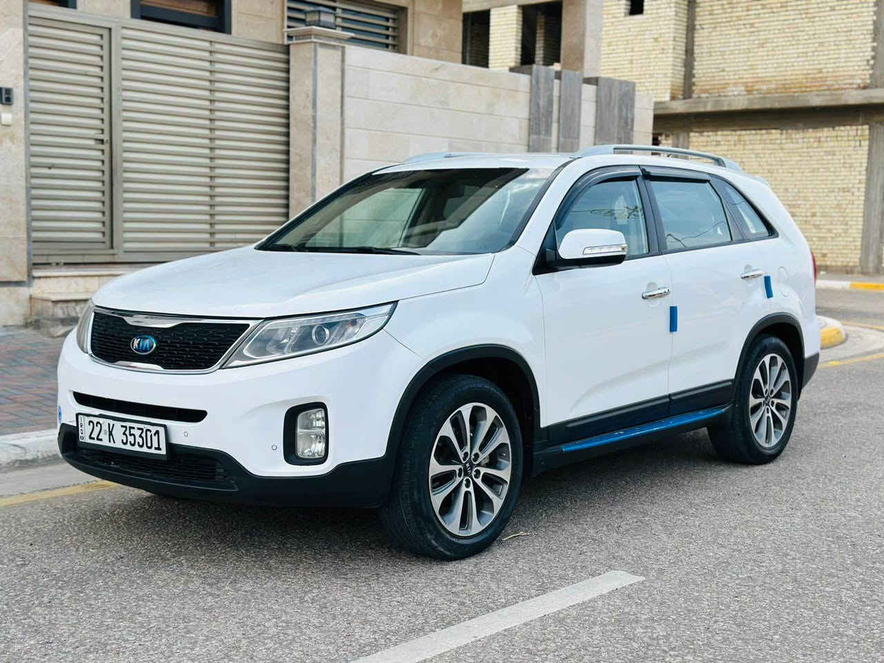 سورنتو 2015 / الاستفسار ***********السعر 165
 خليجي مكفوله من ضربه وصبغ ول سونار بل منشور سياره فول مواصفات من عده بني رامه 7 راكب 3قطع تبريد بردات خلفيه بلاد
حساسات اماميه خلفي كامره دواره بصمه تبريد بيانو مري اشفط حداديه تخم تاير مكينه 2400دوش ما مفتوحه سياره جاهزه اي نقص مابيه كربلاء, العراق
