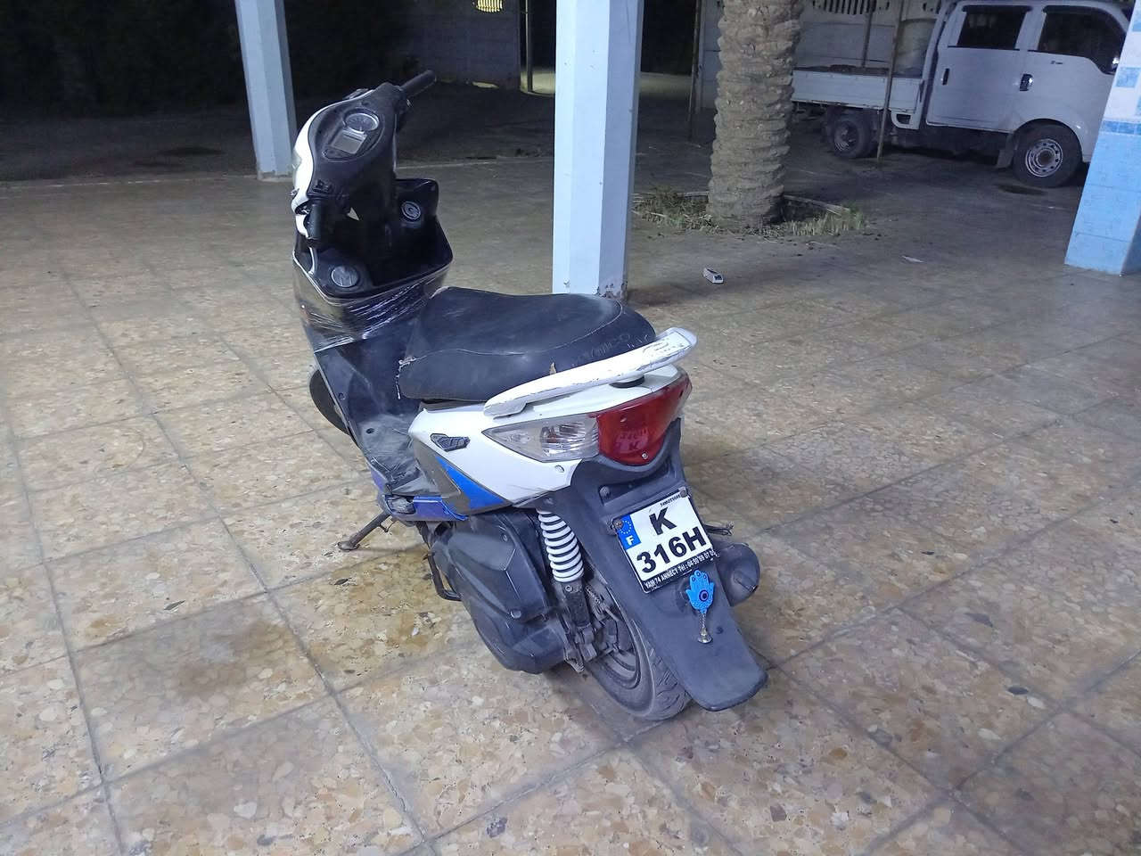 دراجه للبيع سعرها 275 وبيها مجال 0 7 7 2 4 8 4 1 0 8 8
