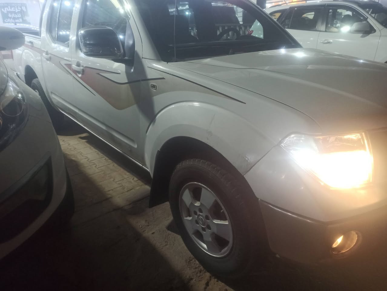 نيسان بيكب نيفارا موديل 2009 الرقم قادسيه السياره كفاله عامه من صبغ والحادث كير مكينه حداديه جاهزه تحويل مباشر السعر 70ورقه بيها مجال 
تواصل ***********
