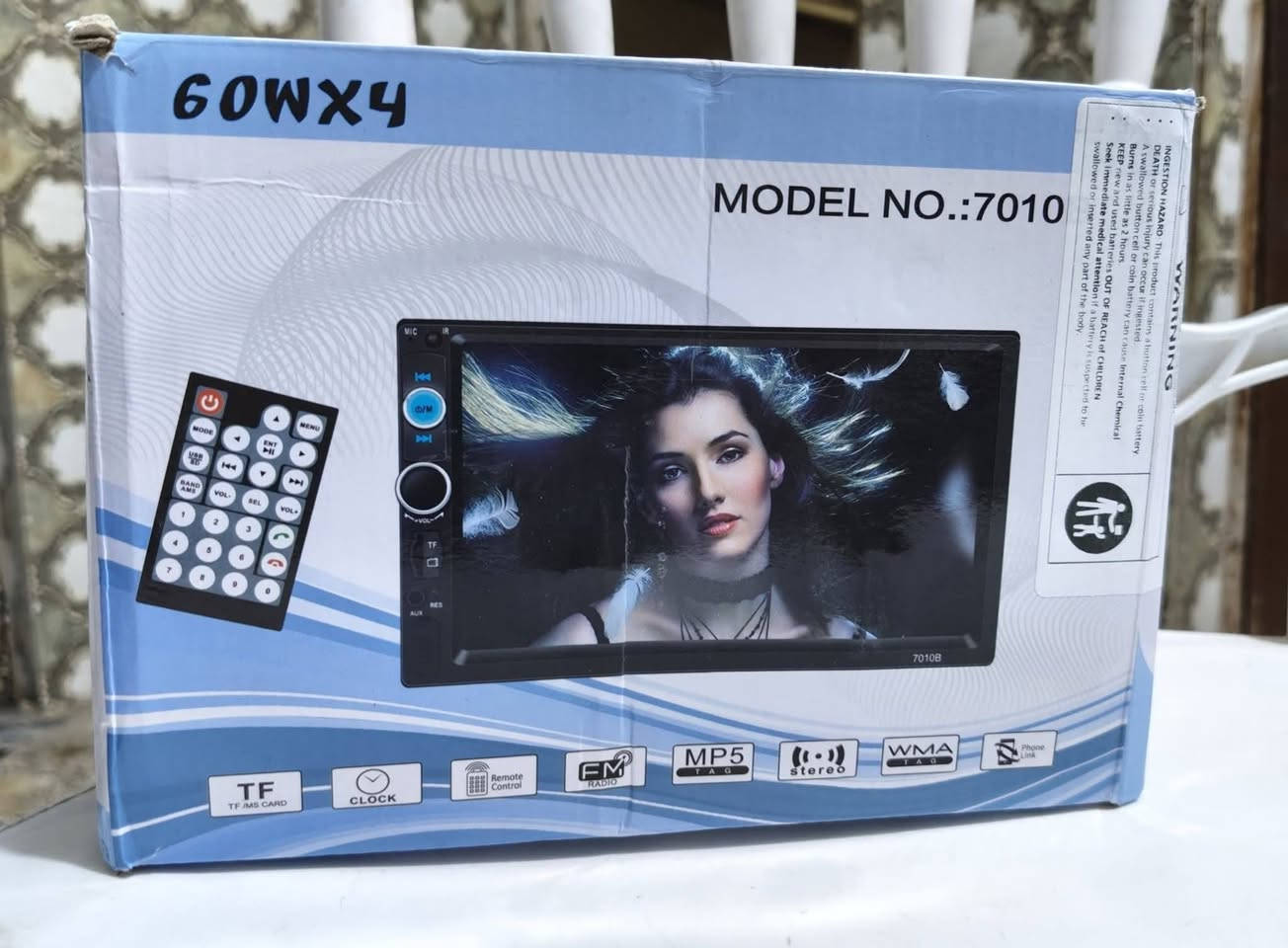 شاشه سيارة تتميز بشاشة لمس عالية الدقة ومزود بتقنية Bluetooth لإجراء المكالمات بدون استخدام اليدين وبث الصوت.يدعم الجهاز تشغيل راديو FM، بالإضافة إلى مدخلات بطاقة TF و USB للوسائط المتعددة.تتضمن العبوة جهاز تحكم عن بعد، ويتوافق المشغل مع كاميرات الرؤية الخلفية لتعزيز الأمان أثناء القيادة.
السعر  ٢٥ الف


**إذا كنت صاحب هذا الإعلان وتريد حذفه لأي سبب، رجاءا أرسل رسالة إلى الدعم الفني**