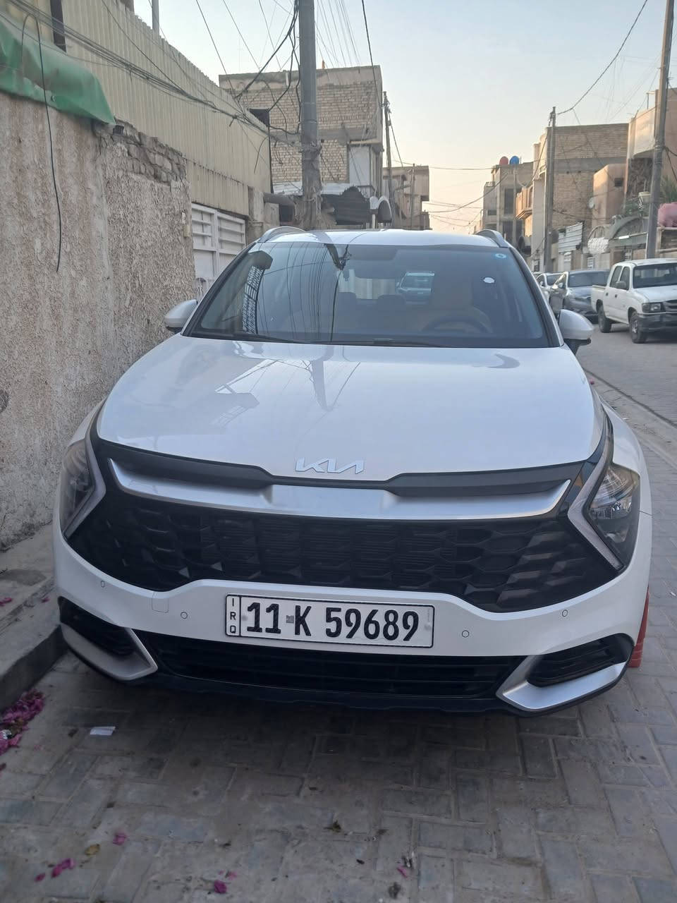 لسلام عليكم 
كيا سبورتج موديل ٢٠٢٥ مواصفات ١/١ فول مواصفات بحالة الوكالة ماشية ٣٠٠٠  
زيرو حقيقي كامل المواصفات وايضا صندق كهربائي حساسات فول السعر ٢٢٨ قفل اقل من سعر السوك بسبب ضروف 
هاتف ***********
