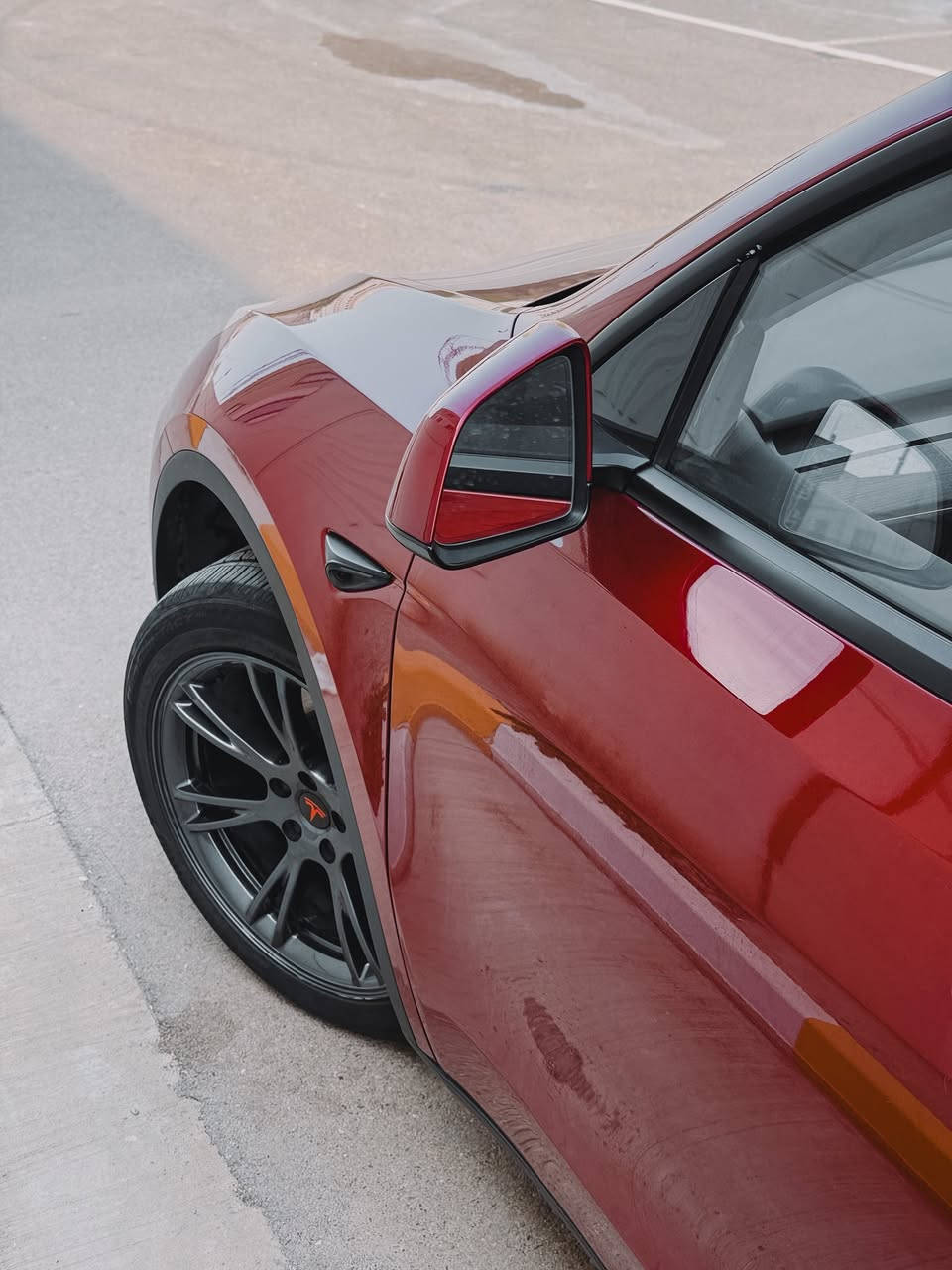 تسلا مودل Y 2025
لونك رينج 
دبل ماطور 
شاشة عداد امامية 
ماشية 8 الاف مايل نظيفة جدًا
حادث باب عكس السايق و الخلفي مبدل و مصبوغ
ايرباك بردة عكس السايق فقط
مكفولة من غير شي و نظيفة حيل السيارة 
سعر السيارة 25,500 و بيها مجال 
رقم تلفون : ***********
