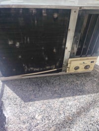 مكيف كاريرطنين للبيع تبريد ثلج. العنوان الإعلام قرب تقاطع درويش 077060...