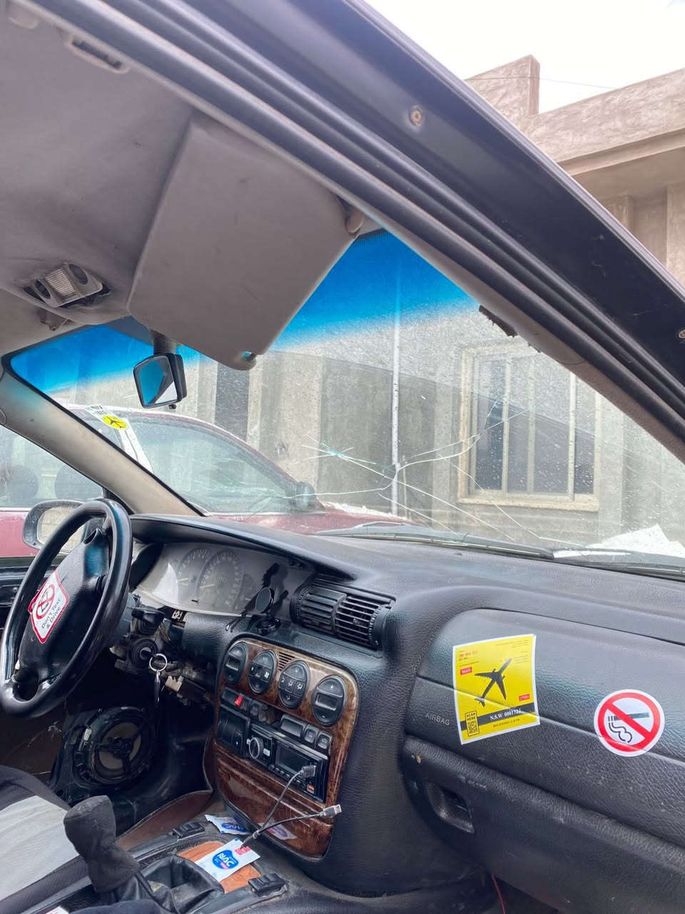 السلام عليكم 
سياره اوميگا 96 للبيع رقم انبار فحص بيها سنويه وبيها وكالة
صاحبها الشرعي بالبيجي  جاهزه من كلشي محرك كير صدر باتري كلها بالشرط. والگشر شوف العين 
ترهم نقد 
وترهم بالقسط من گاعها بالشهر اقل شي ورقتين 
وترهم بوعدة اقصى مده 5 اشهر 
سعرها بالنقد 15 وبيها مجال  مكان السياره العلم قرب جامعة النبراس   ***********/// ***********
ملاحظه. خاص ما اجاوب ماعندك رصيد لاتطب بسوق مراكب الامراء  وهاي من ضمنهن
