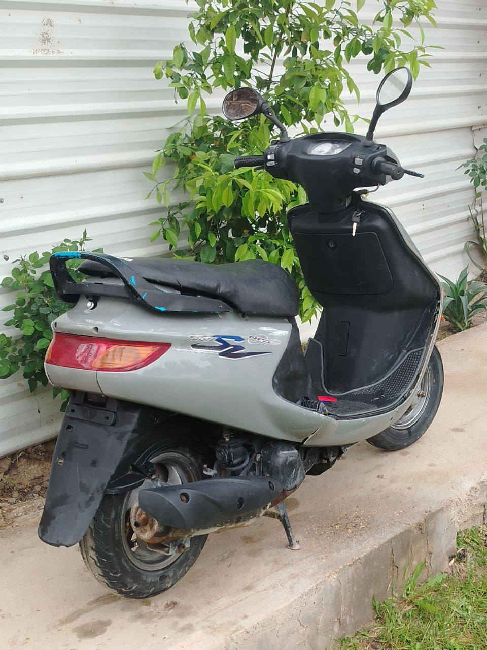 اللهم صلي على محمد وآل محمد فراشه كرستال 140 محرك مكفول ما مفتوح جاهزه من كلشي كهربائيات شغاله سلف وهندر وشلعه ومعدل ونعومه ولايت اشاير هورن قفل سترين ودبلات شغاله دراجه مال جناي متخسر عليه ربع السعر 375 وبيه مجال لشراي..
العنوان حله ***********
