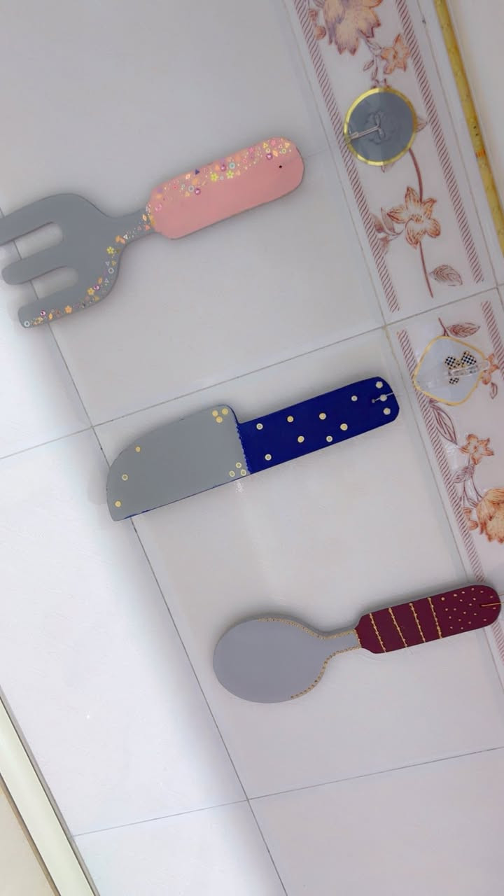 معالق مطبخ ألوان مختلفه مميزه بسعر مناسب


**إذا كنت صاحب هذا الإعلان وتريد حذفه لأي سبب، رجاءا أرسل رسالة إلى الدعم الفني**