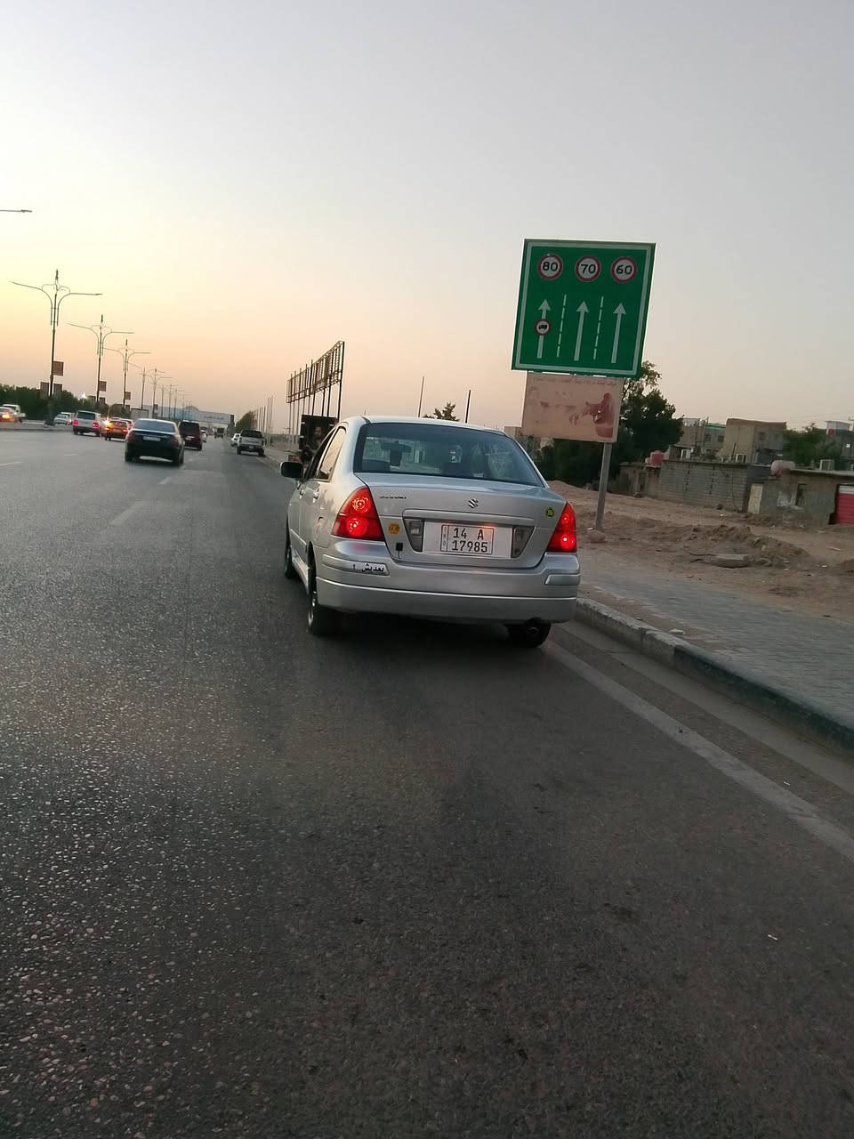 سلام عليكم سياره ساسوكي مديل 2005كفاله فقط صبغ جماليه كير محرك 1600 تبريد ثلج مال جناي كله شغاله جاهزه من كلشي سعر53مكانك بصره جزيره ***********
