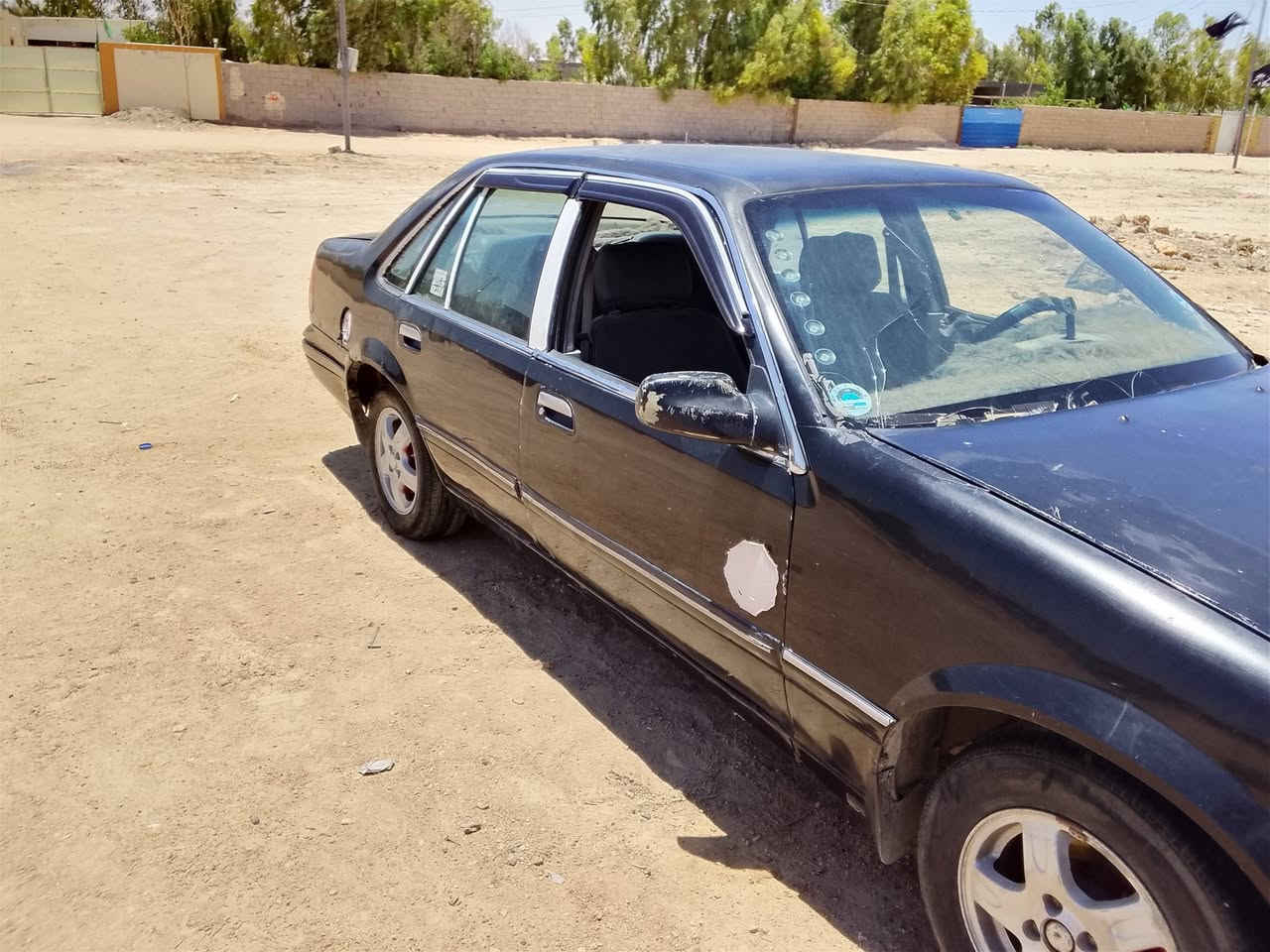 دايو لانوس موديل 96 فراشه مكينه أو كير عادي مشروطات كهربائيات كلها شغاله تخم تاير حداديه سياره جديده بلا صبغ  السعر 22 بيها مجال امراوس اراوس حسبةالقناعه مكاني نجف وات ساب ***********//‏‪***********‬‏
