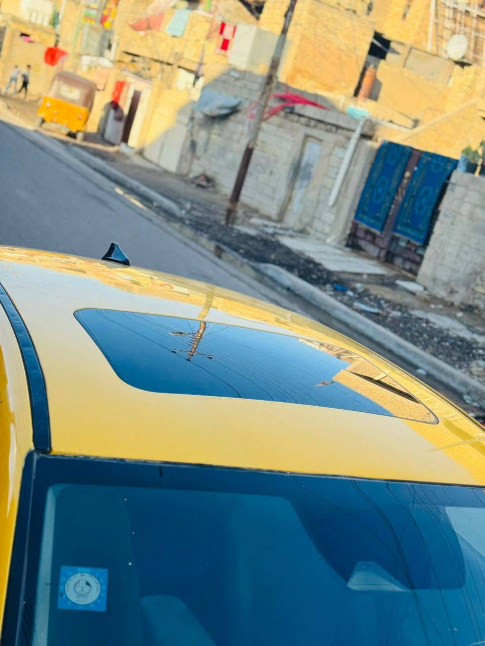 السلام عليكم 
النترا موديل 22
سياره فول مواصفات سياره 
1/1
صور الحادث موجود بل منشور 
كير محرك تبريد مكينه كفاله عامه بلادي 
تخم تاير شواصي مكفولات بلادي 
دوخل نظيفه سياره حلو معنا الكمله بل عافيه ياخذها 
رقم بغداد مشروع وطني بسمي سنويا هزه جديد 
تحويل ثاني يوم 
محرك 2000
دوش
سياره بلادي جاهزه من كل نواحي بل عافيه ياخذها 
سعار سياره 145بي مجال شي بسيط 
العنوان بغداد حي النصر نتصل تدلل 
***********
