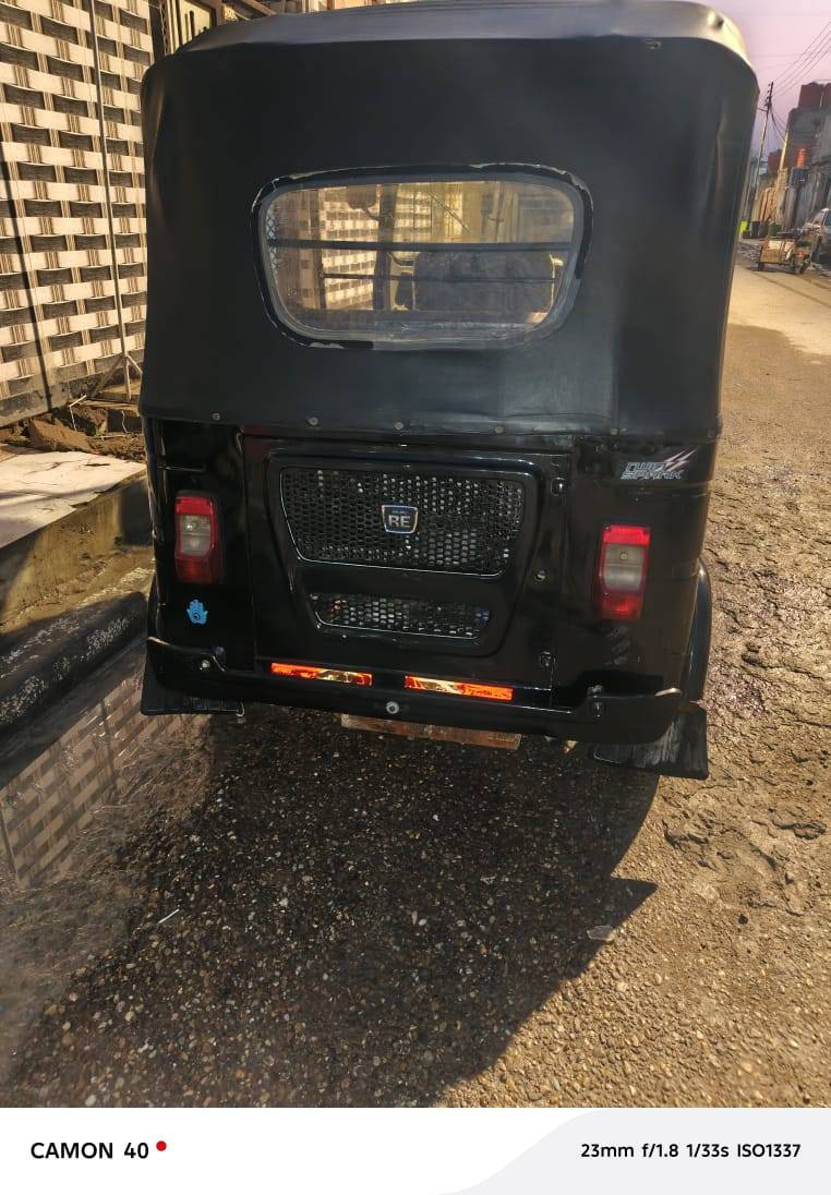 تكتك 2023 وراق مكفوله كفاله عامه من زنجيل تكتك حلوه السعر 8700وبيه مجال قليل
***********.      مو شراي لا يتعبنه
