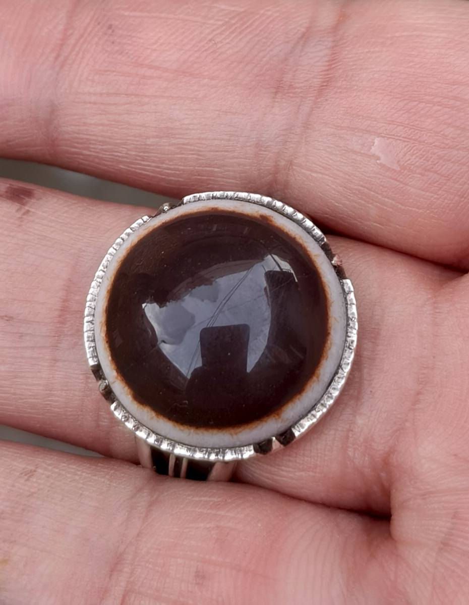 جزع يماني مشروط حجم كبير جدا
صياغه يدويه ثقيله 
القياس 28-27
السعر ((90 الف)) قفل ونهائي


**إذا كنت صاحب هذا الإعلان وتريد حذفه لأي سبب، رجاءا أرسل رسالة إلى الدعم الفني**