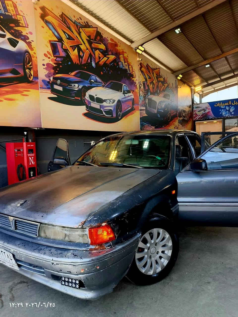 ميتسوبيشي كلانت موديل 1992 رقم بغداد بسمي مواصفات GLS فول مواصفات فتحة سقف تحكم مري اربع جام كهرباء السيارة جديدة صدر جديد تخم تايرات كهربائيات جديدة  السعر 40 وبيهة مجال موقع السيارة بغداد التاجي جسر المثنى الرقم ***********
ميتسوبيشي كلانت موديل 1992 رقم بغداد بسمي مواصفات GLS فول مواصفات فتحة سقف تحكم مري اربع جام كهرباء السيارة جديدة صدر جديد تخم تايرات كهربائيات جديدة  السعر 40 وبيهة مجال موقع السيارة بغداد التاجي جسر المثنى الرقم ***********
