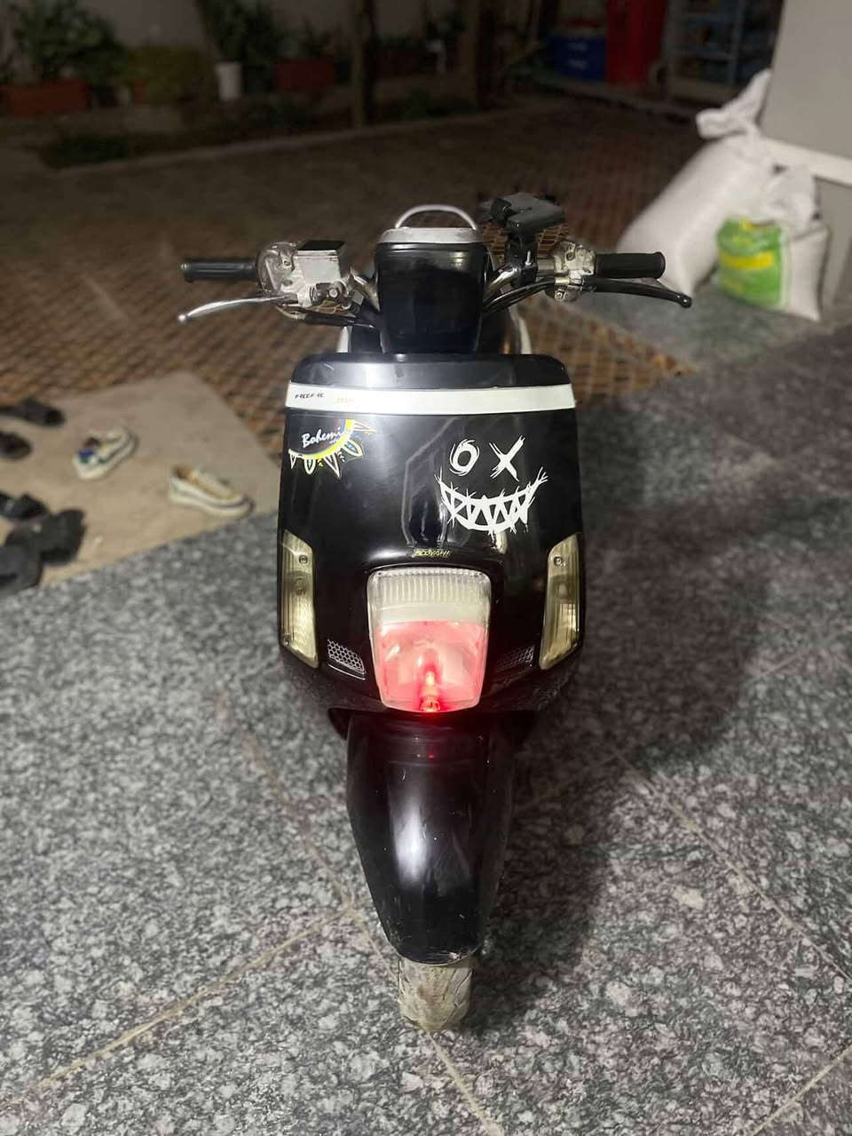 سلام عليكم دراجه للبيع بوليس مصطره موديل 11 نوزل كفاله عامه السعر خاص مكاني بابل اسكندريه ***********
