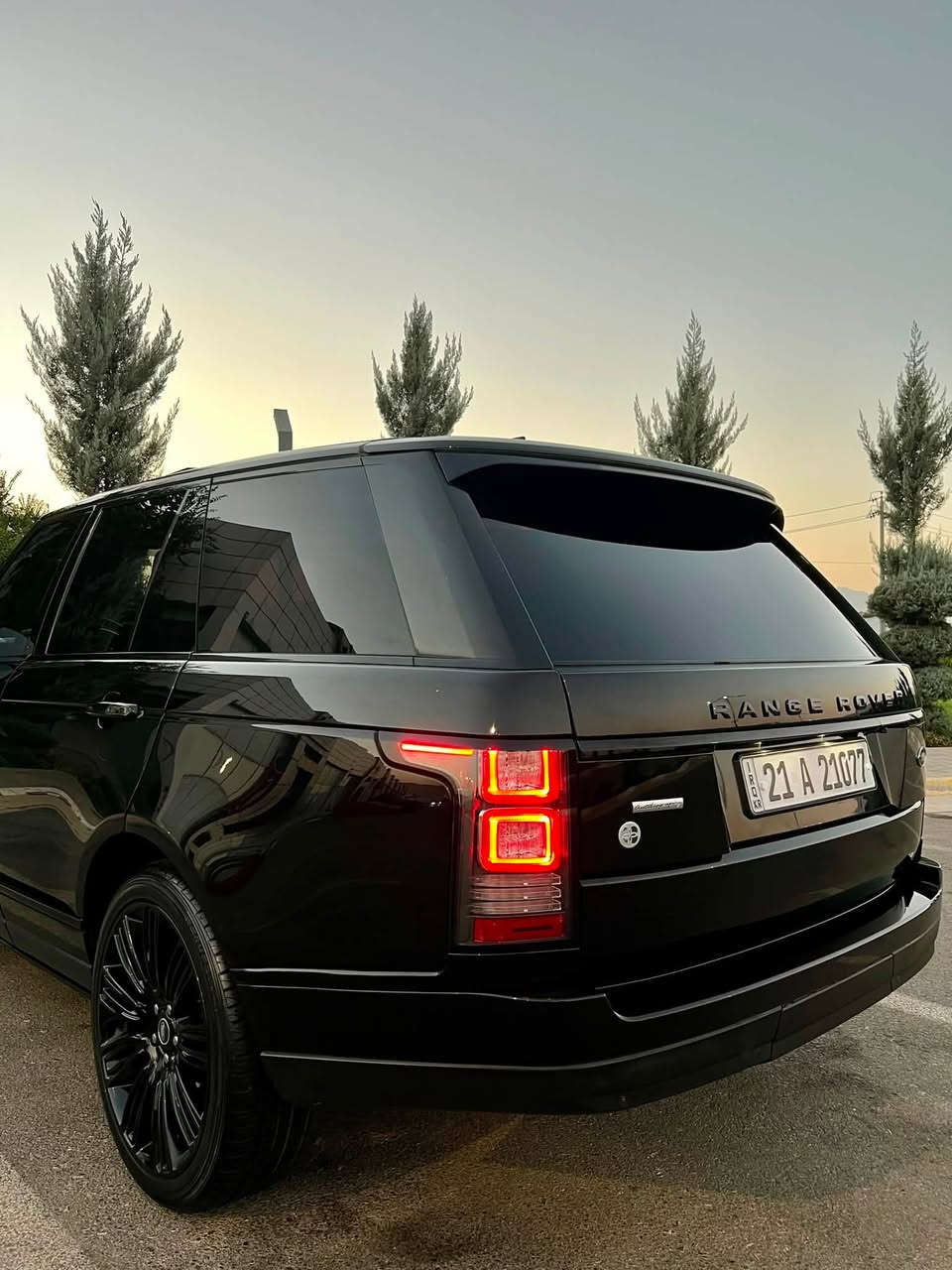﷽
RANGE ROVER VOGUE 2017🧿

▫️رانج رؤڤه ر مؤديل 2017 ڤؤگ ئوتو بايوگرافي

🔹 فول مواصفات مواصفات بلاك زمان دولي

◻️محريك V8 5.0L تمانية سلندر سوپر جارج مرغوب

🔹گير و محريك بشرط فحص

بدون صوت و بدون صرف بدون خلل

🔹ماشية  109 الف حقيقي

◻️ سيارة مكفولة كفالة عامة بدون صبوغ    

🔹سيارة جديد حيل حيلوة نضيفه 📦

◻️مواصفات فول اوتو بايوگرافي معروفة

🔹{ بصمة - پانوراما - داخل كريمي - رادار -  دوسات كهربا - خمس كاميرا - ثلاجة -  صندوق شفت - باب صحب - كشنات DVD - كشنات تتفيئة و تبريد - كشن مصاج - كشن و ستيرن خزن - ستيرن تتفيئة - بغاغ لايت - مراي شفت - تبريد مركزي - بعد }

◽️اربع تاير ويل جديد ويل بلاك

🔹دبل و جوبليسات كل بشرط

🔹سيارة شرط بدون اى نواقص گير و محرك و حدادي و كاهرباى كلة بشرط

🔹سنوي و رقم و هزة جديد سنوي بأسمي

🔹 نفسي يوم / تحويل و كاله حاظر

🔹 مكان_ سلیمانی معارز جدید 

◽️سعر_٢٧٧ 🔥🔥

◽️موبايل_      ***********
